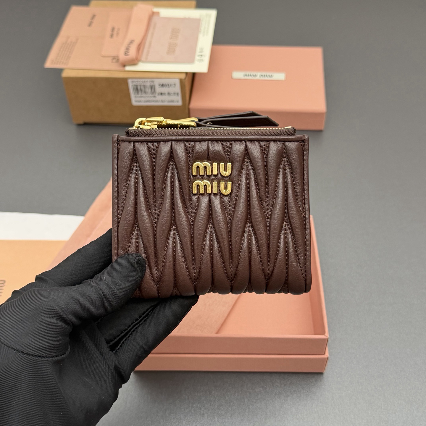 [TOP] Miu Miu  Wallet 11 x 9.2cm - Chocolate