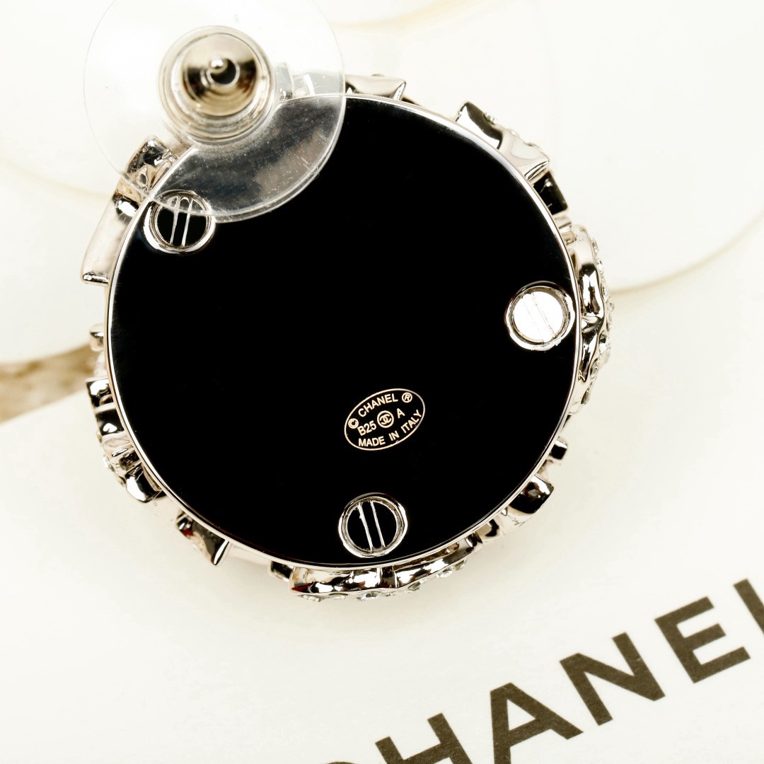 [TOP] CHANEL Earrings - Silver
