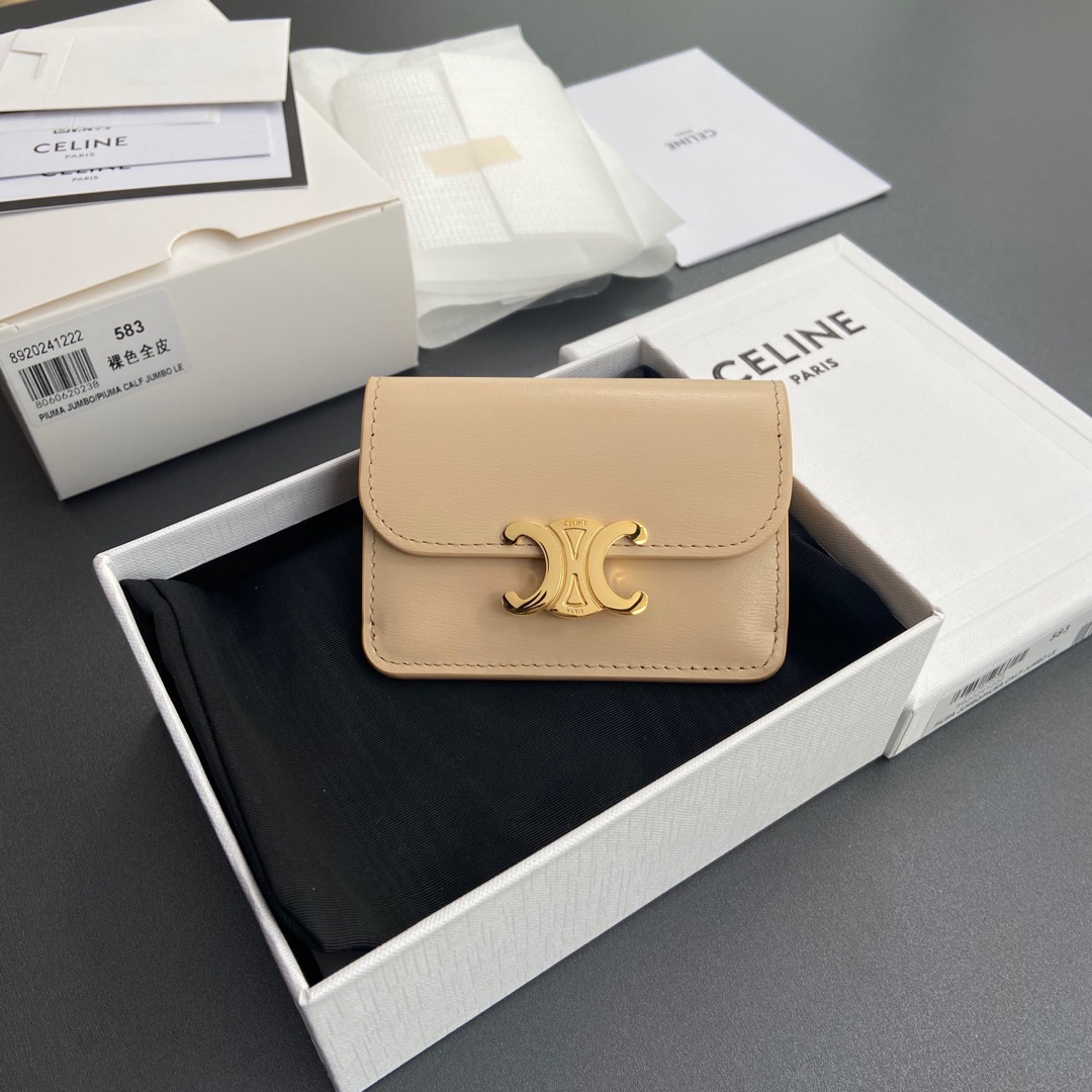 [TOP] CELINE Triomphe Shiny Cowhide Leather Short Wallet 10-7.5-2cm - Beige&GHW - 711 Luxury