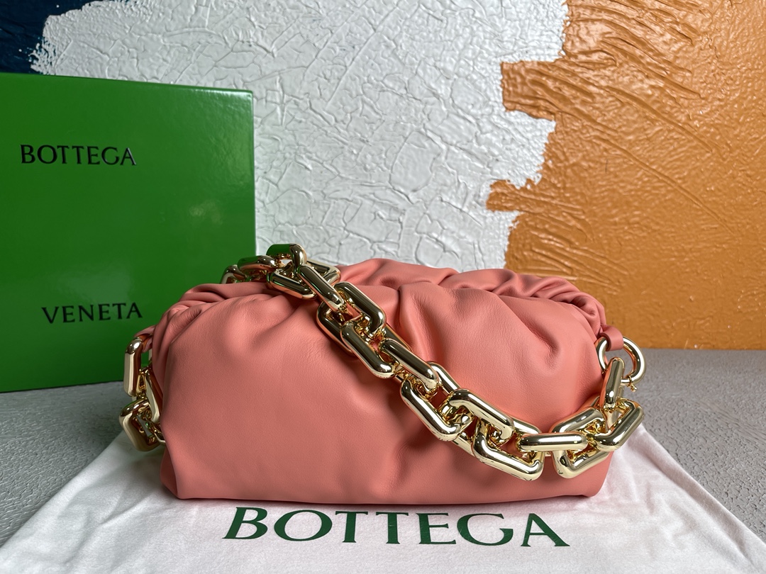 [TOP] Bottega Veneta BV The Pouch Bag Cowhide with Chain 31*16*12cm - Pink - 711 Luxury
