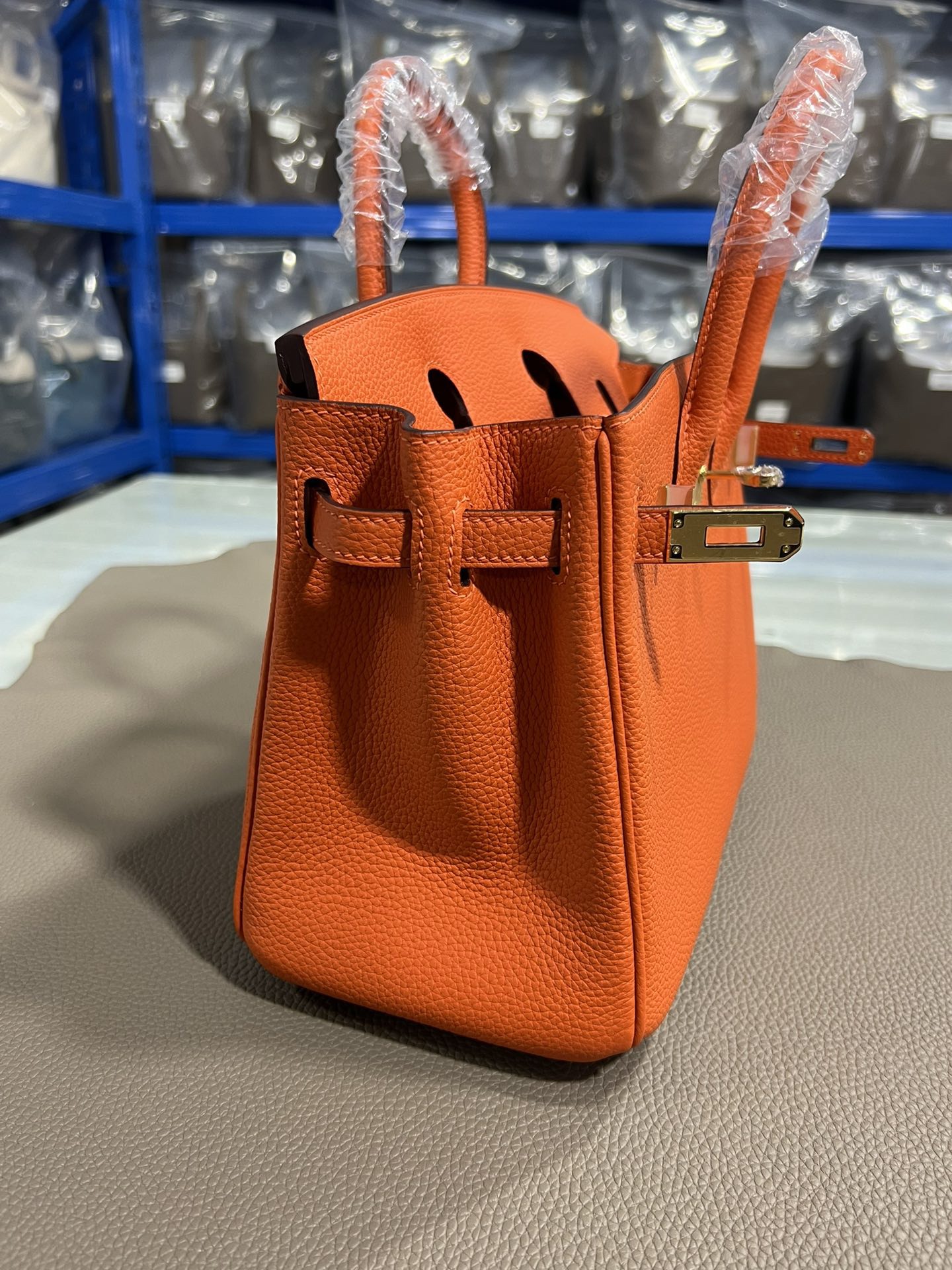 [TOP] HERMES Birkin Togo Leather 25cm - Orange & GHW