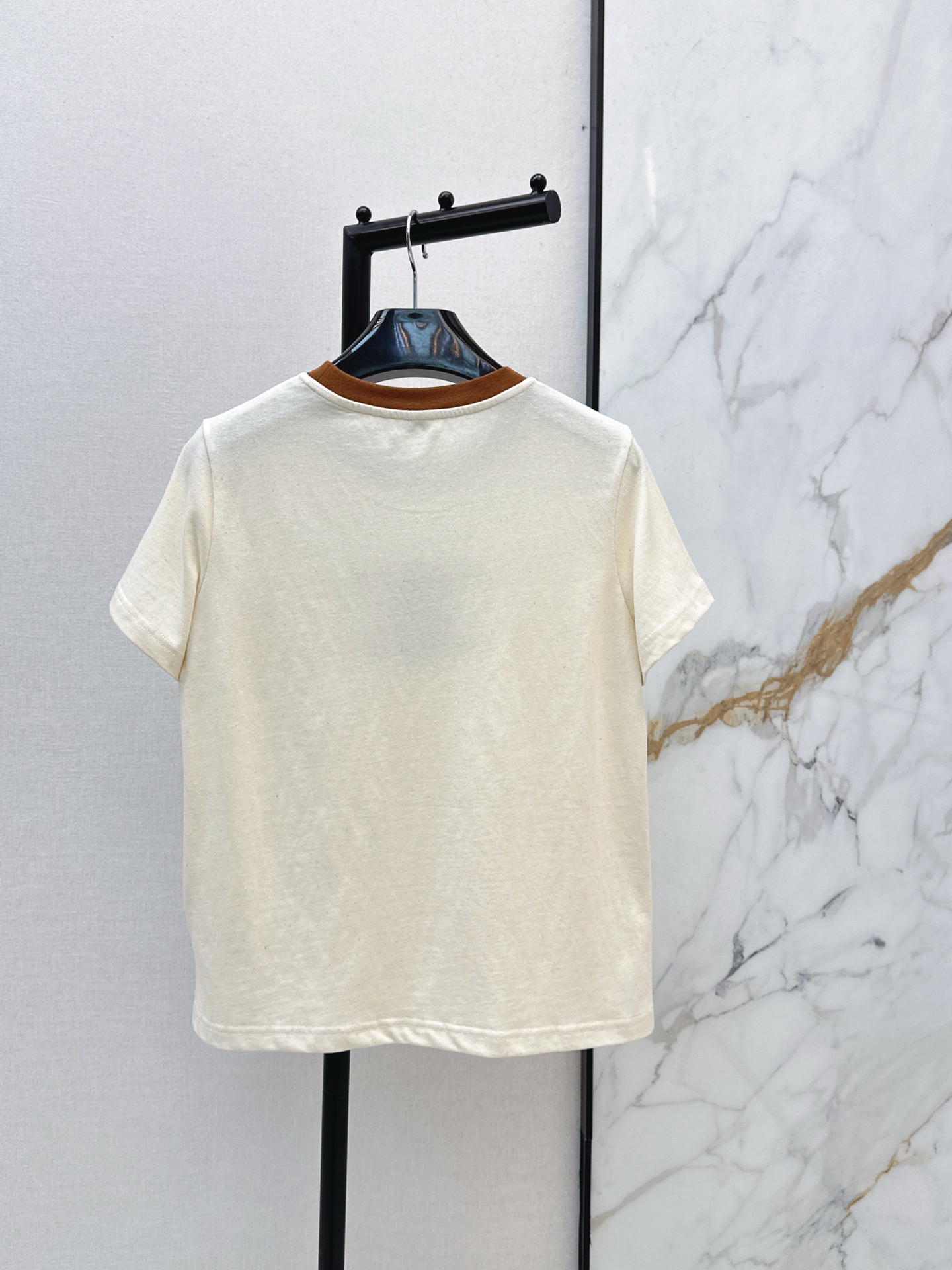 [TOP] CELINE  T-shirt - Beige