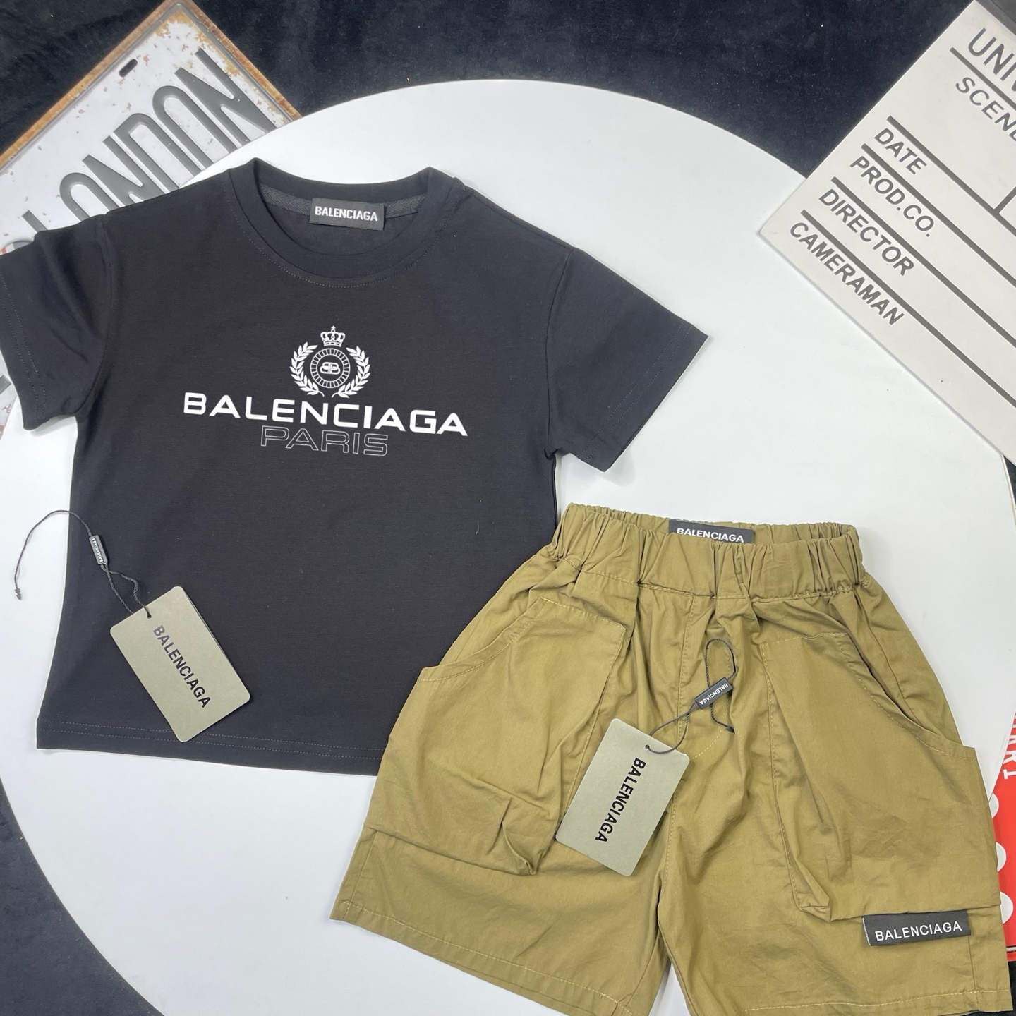 Balenciaga Unisex Kids Black Crown Wreath Paris Logo Short Sleeve T-Shirt & Khaki Big Pocket Cargo Shorts 2 Piece Set Boys Girls Sizes 90-150