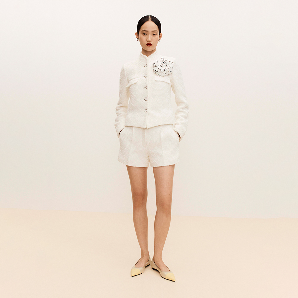 CHANEL Shorts Tweed White #384712