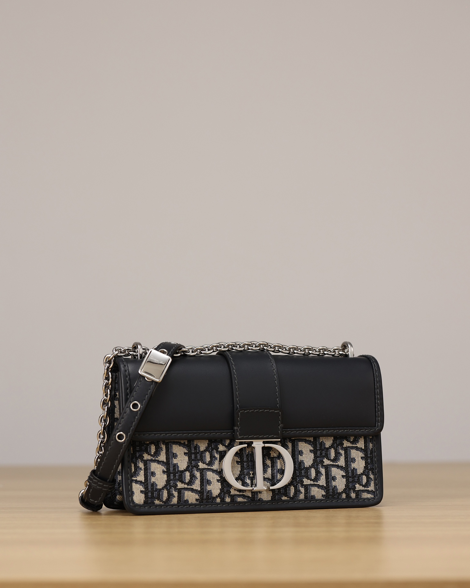[TOP] Christian Dior 30 Montaigne East-West Bag 21x12x6cm - Navy Blue - 711 Luxury