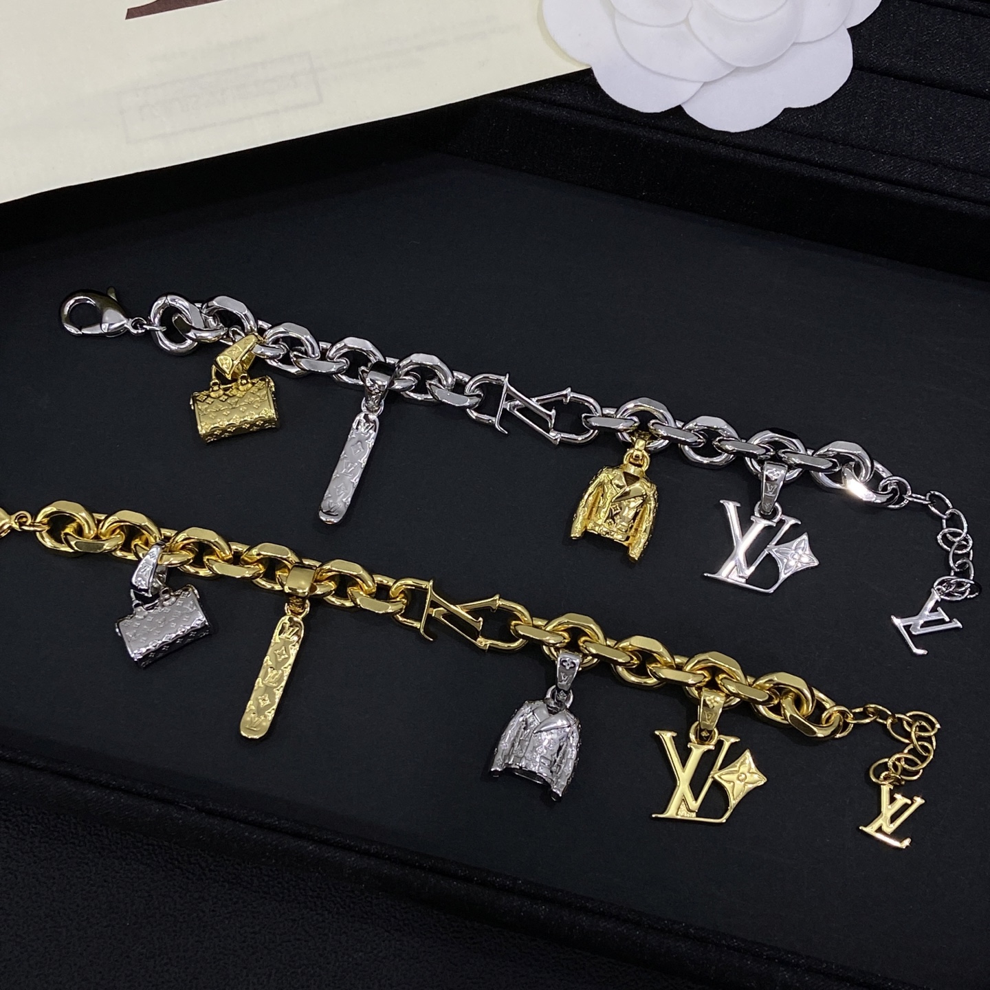 [TOP] Louis Vuitton LV Bracelet - 2 Color - 711 Luxury