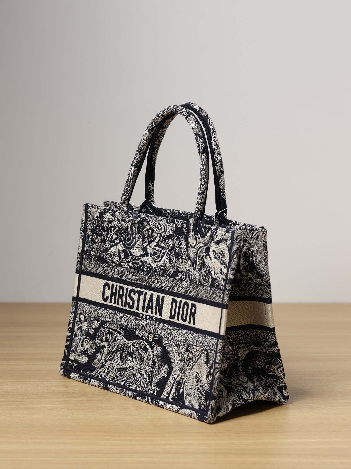 [TOP] Christian Dior Book Tote Bag 36.5x28x17.5cm - Navy Blue - 711 Luxury