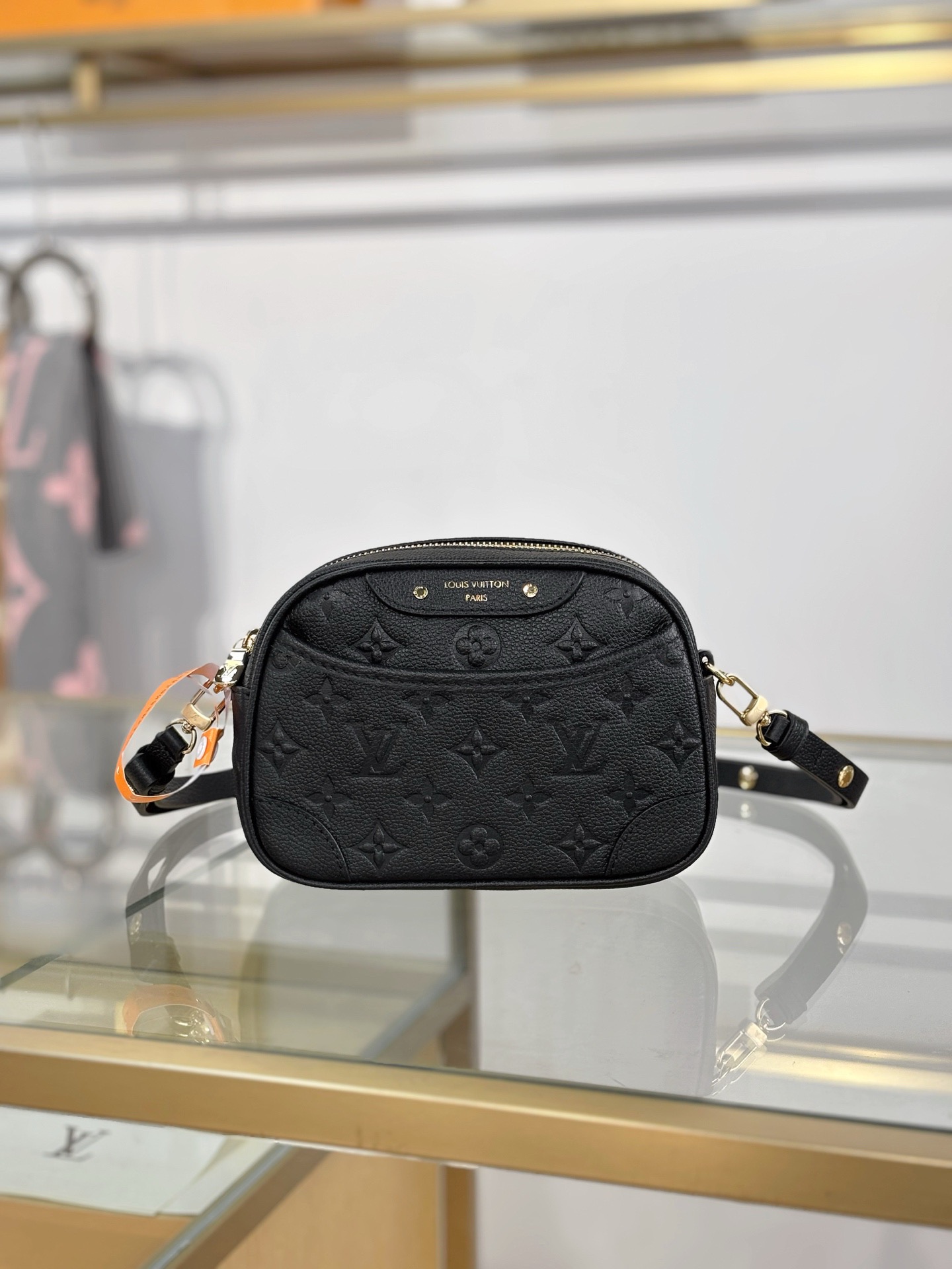 [TOP] Louis Vuitton LV Tiny Camera Bag - Black- 19x13x6cm - 711 Luxury