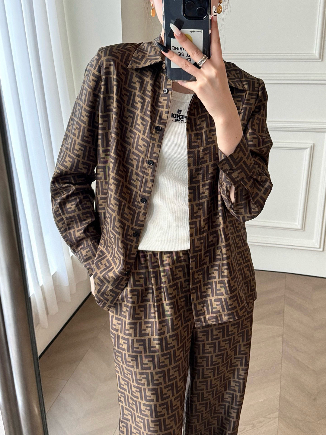 [TOP] FENDI Suit -Brown