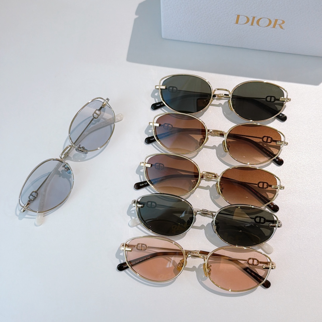 [TOP] Christian Dior Sunglasses - 5 Color - 711 Luxury
