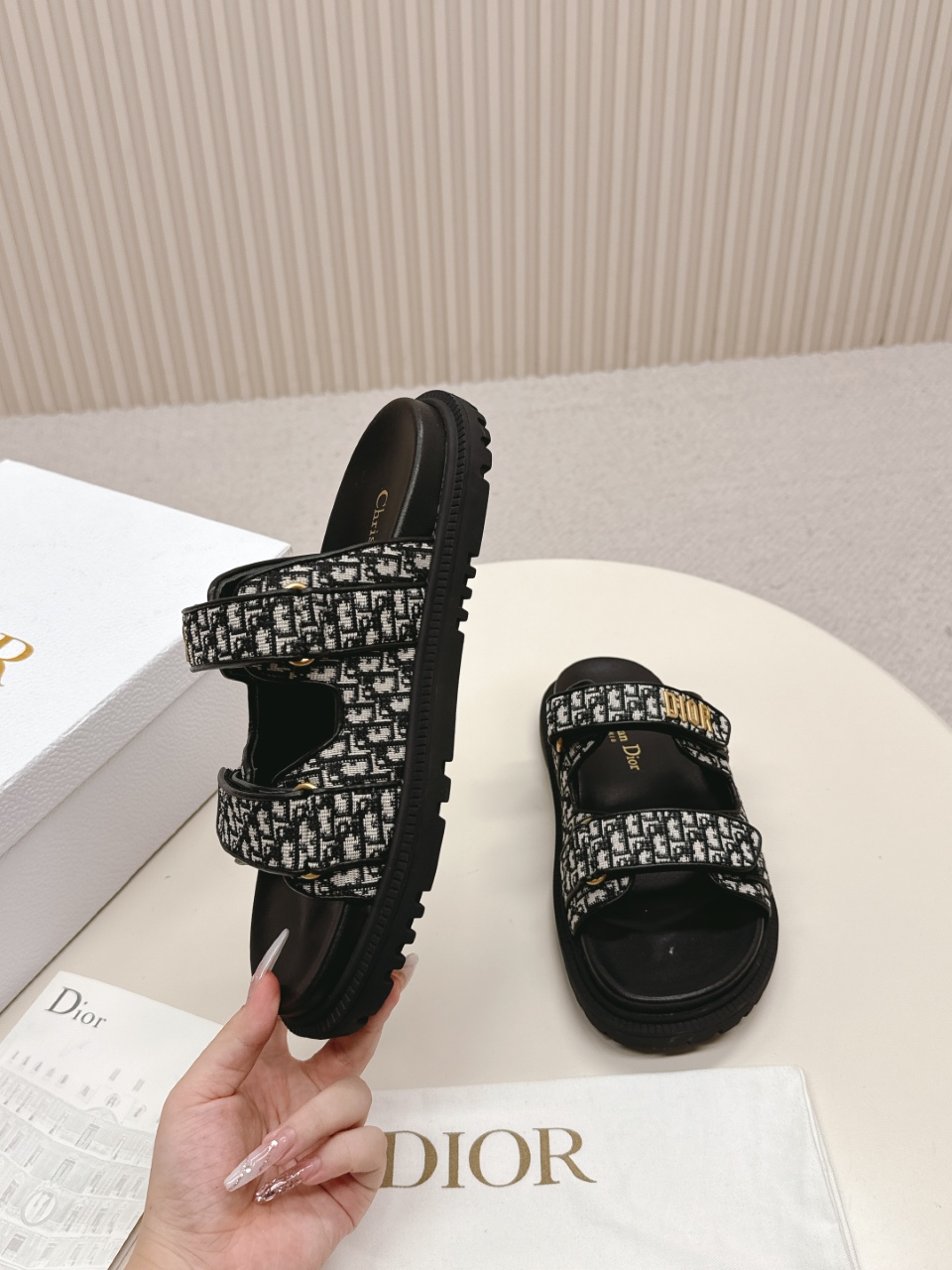 [TOP] Christian Dior Sandals - Black - 711 Luxury