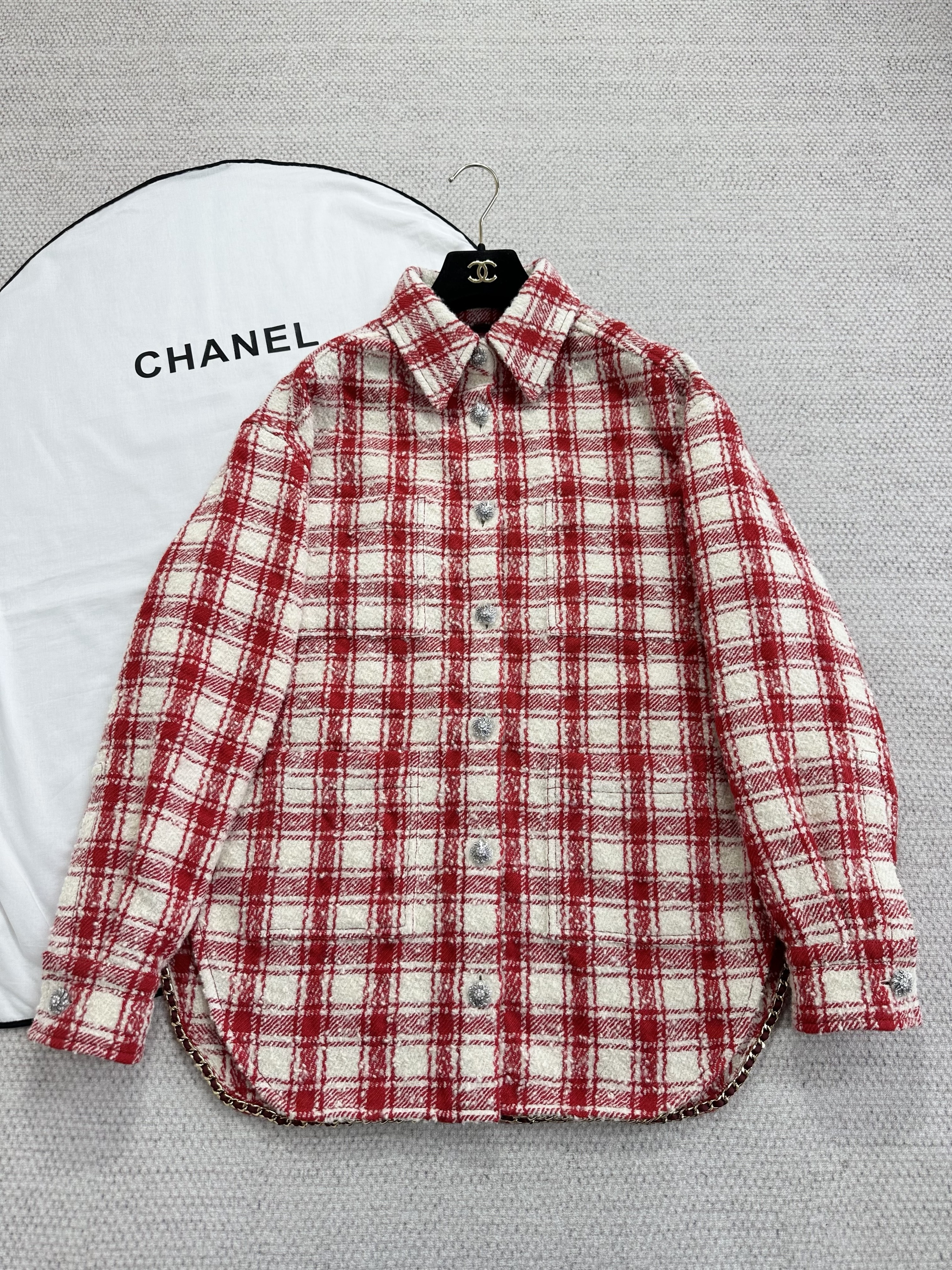 Chanel red Clothing CHANEL Top-quality Version Shirt Wool Red Ivory #389873 View 2 | Nigo Office