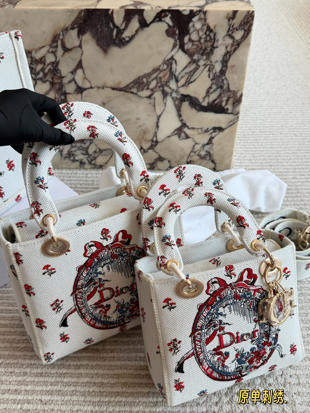 Dior Lady Dior Embroidered Canvas Bag with Metal Hardware (Replica)