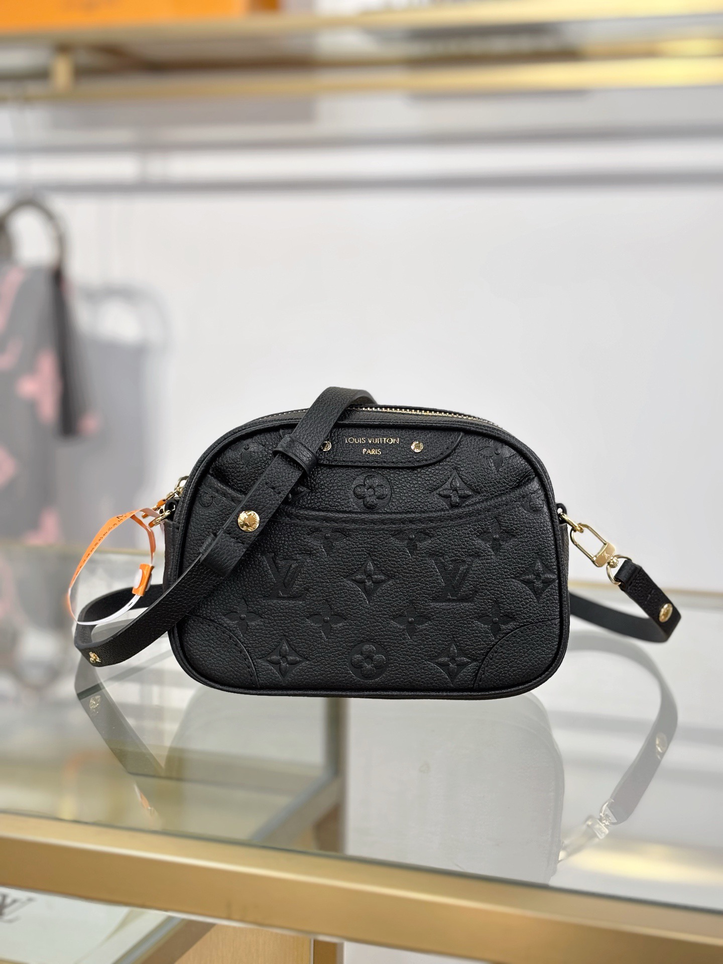 [TOP] Louis Vuitton LV Tiny Camera Bag - Black- 19x13x6cm - 711 Luxury