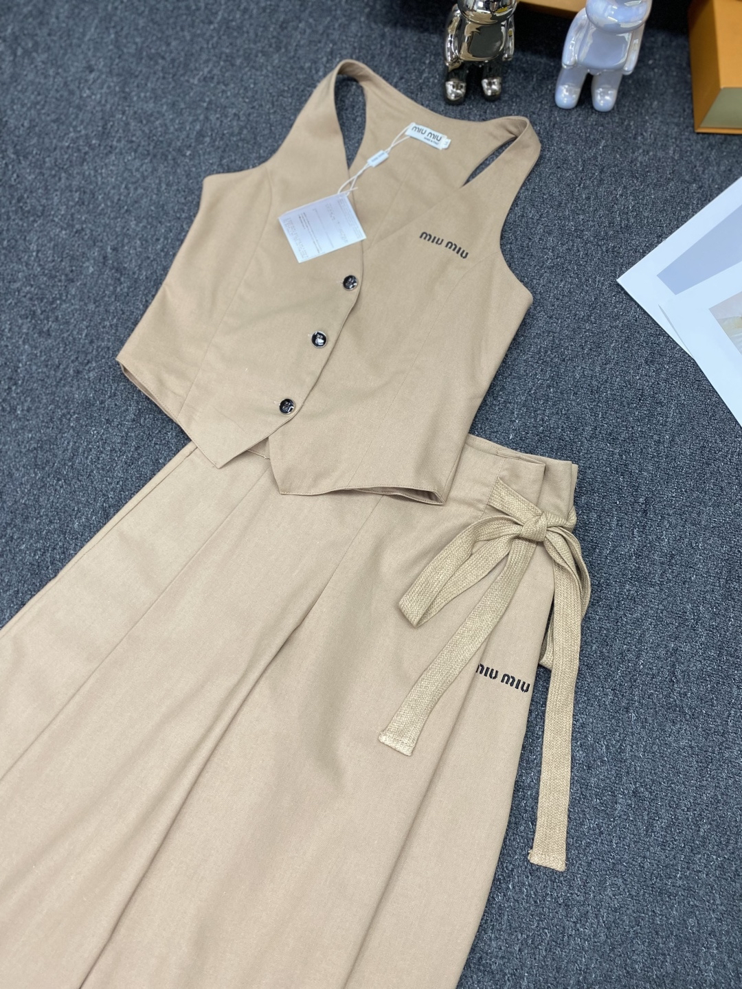 [TOP] Miu Miu Suit - Apricot