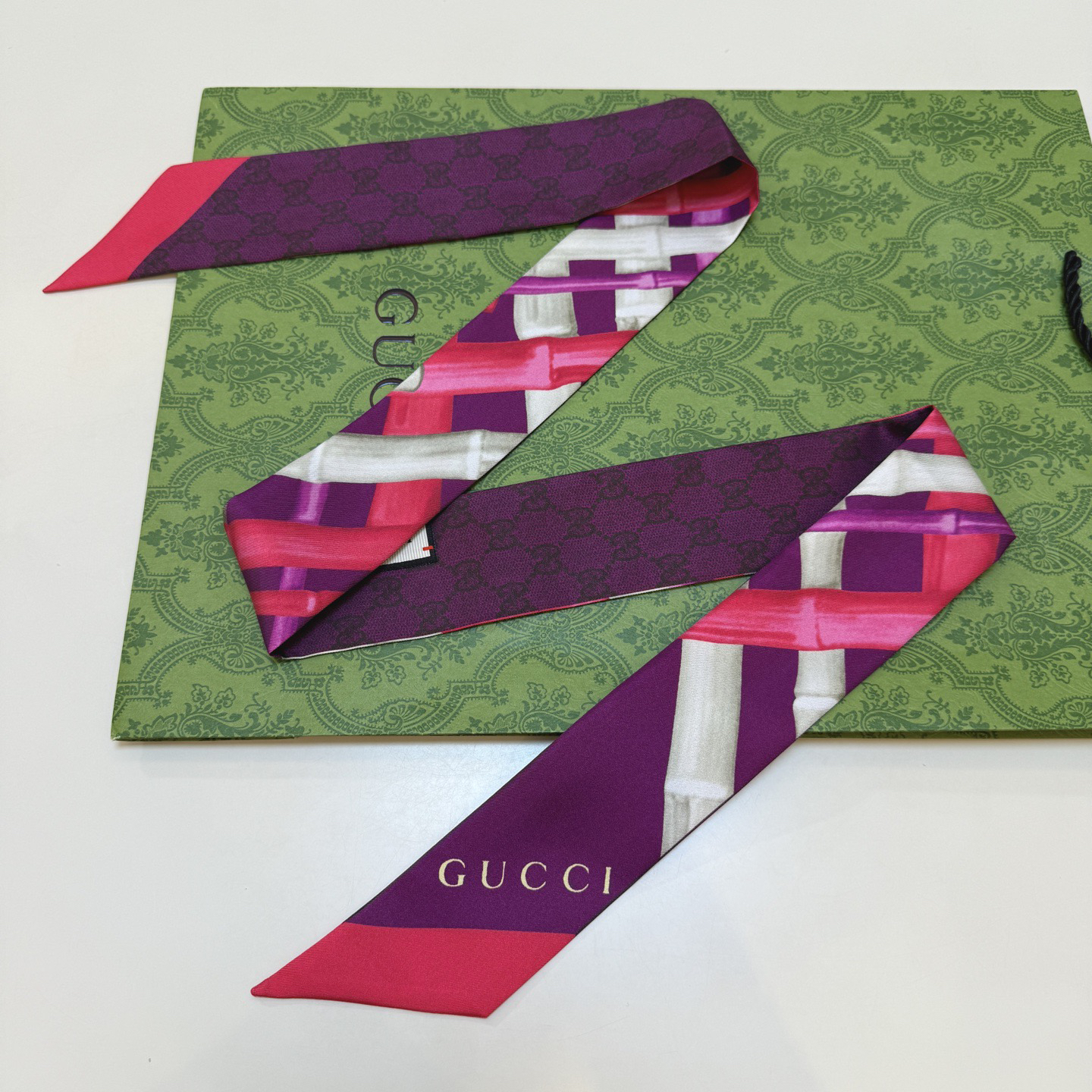 [TOP] GUCCI Twilly Scarf 120x5.2cm - Purple - 711 Luxury