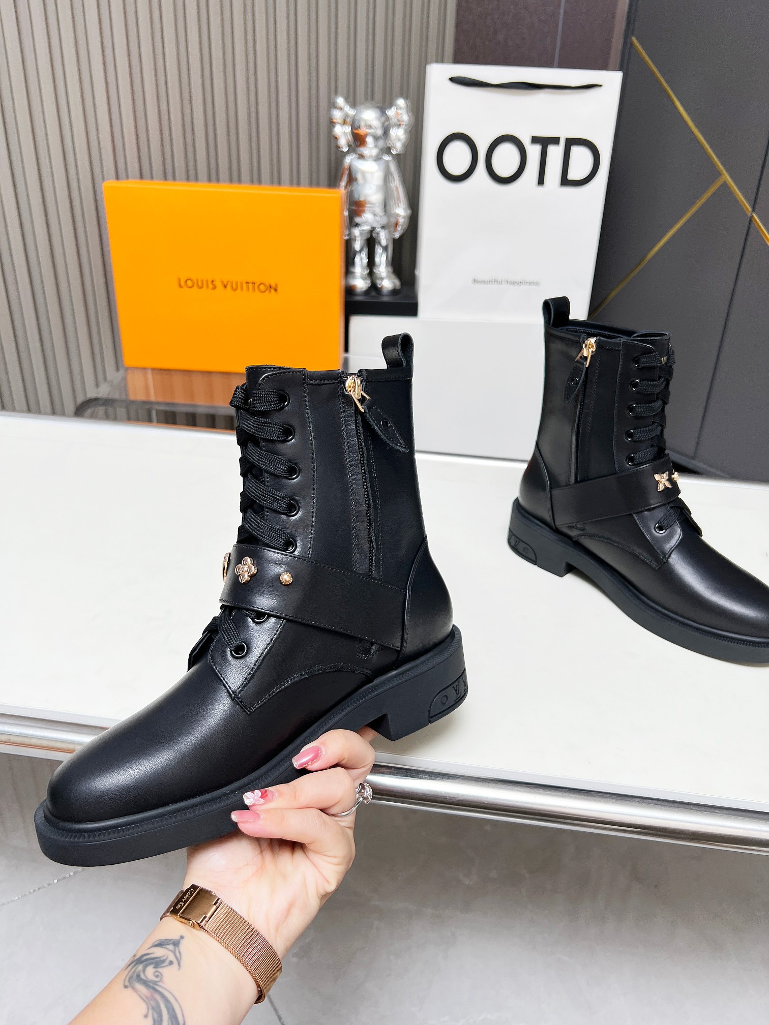 [TOP] Louis Vuitton LV Boots - Black - 711 Luxury