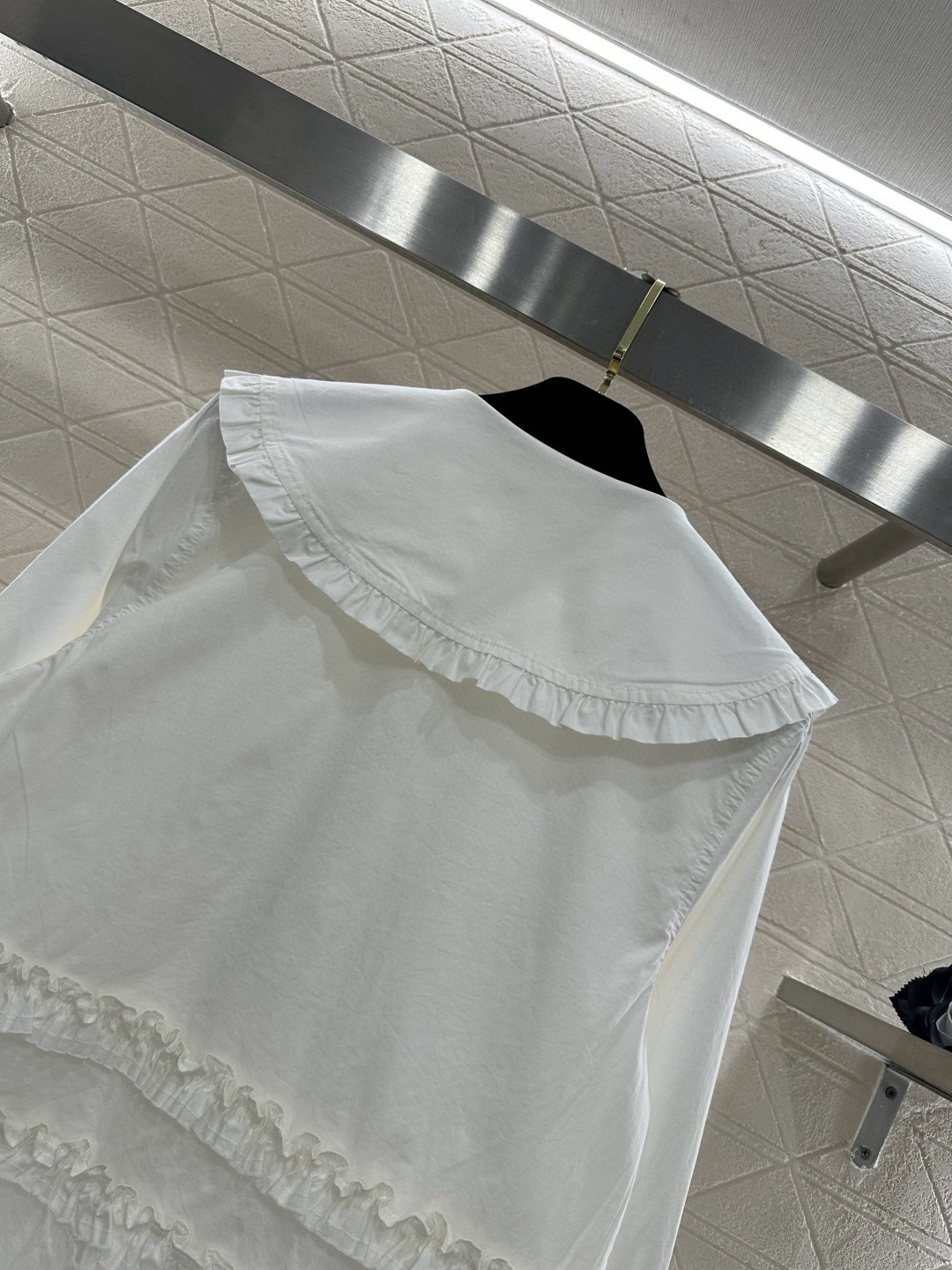 [TOP] CHANEL  Shirt - White