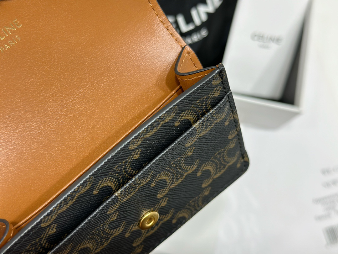 [TOP] CELINE Triomphe Card Holder Cowhide 10x7.5x2cm - Black - 711 Luxury