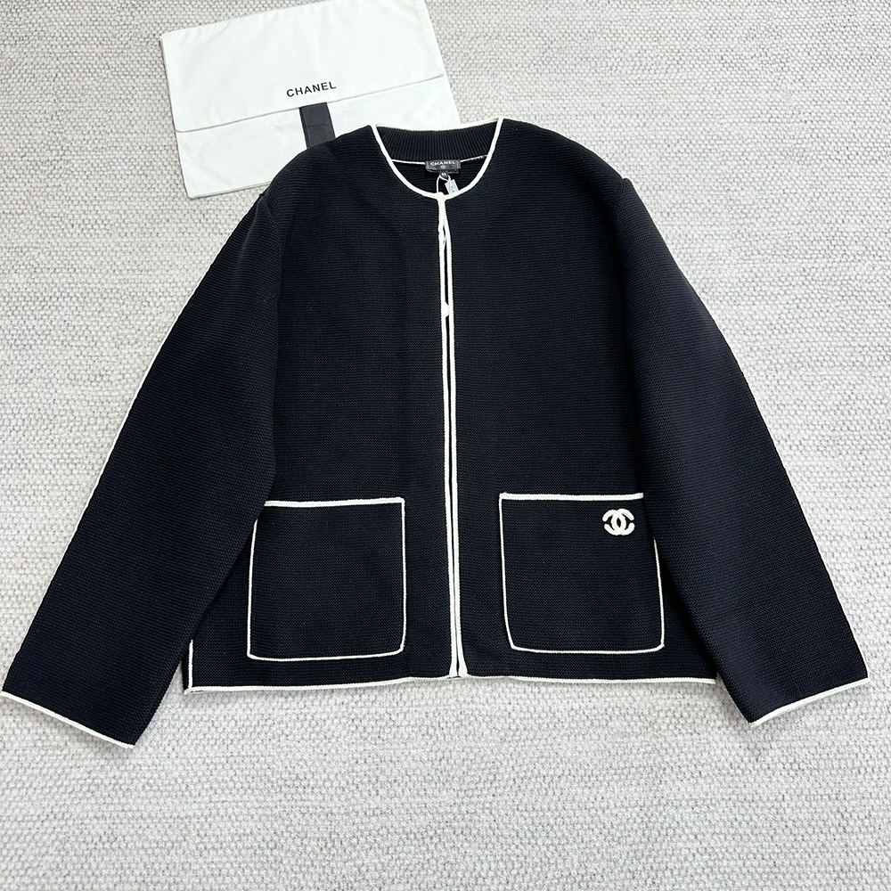 Chanel Top-quality Version Braided Black Jacket #378805
