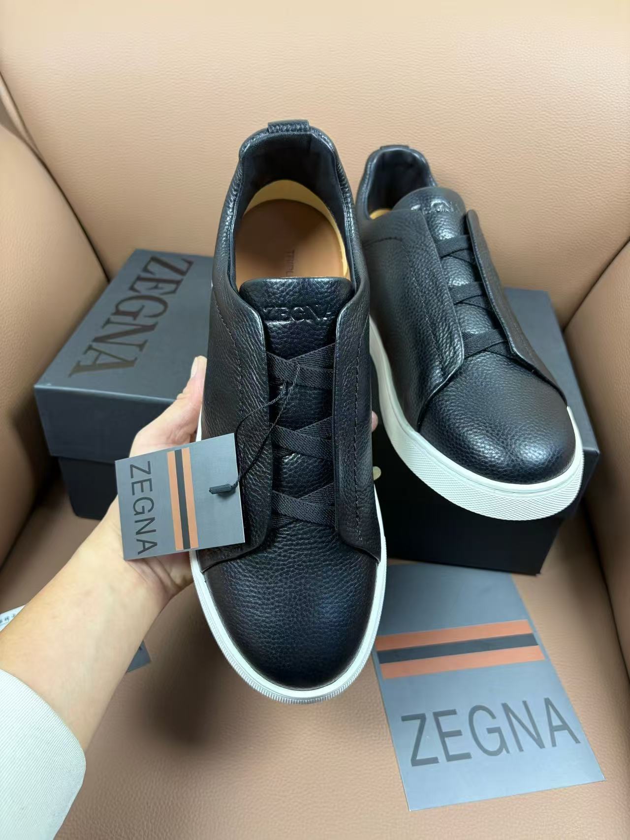 [TOP] ZEGNA Men's Shoes - Black - 711 Luxury