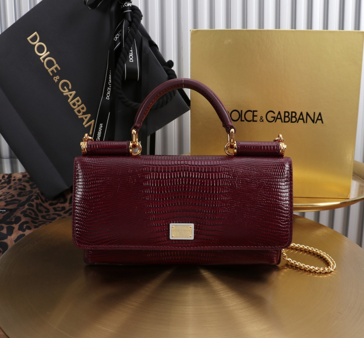 [TOP] Dolce & Gabbana D&G Bag Lizard-patterned Cowhide Bag 20x11x3cm - Claret - 711 Luxury