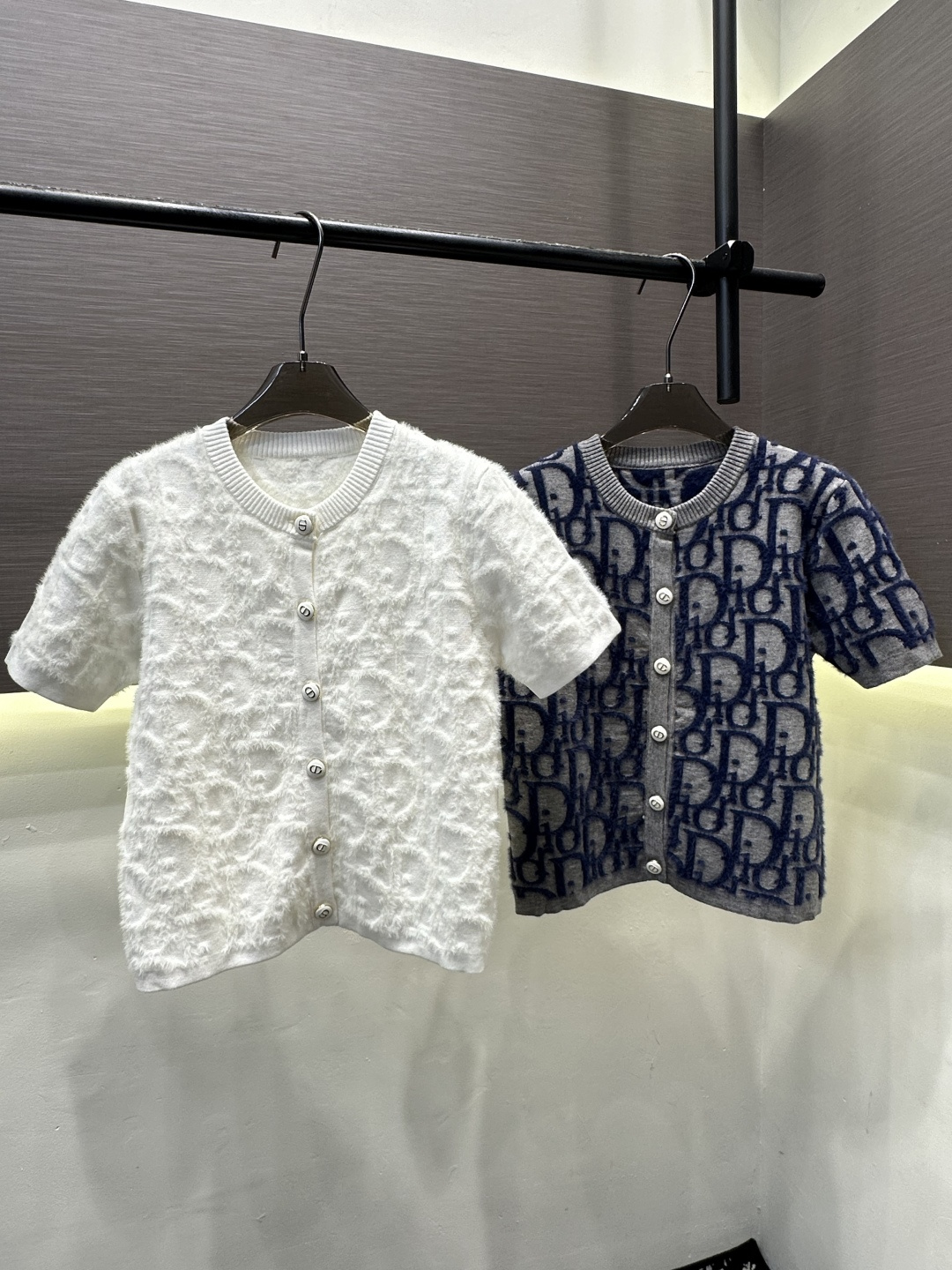 [TOP] Christian Dior Knitted Short-sleeved Shirt - 2 Colors - 711 Luxury