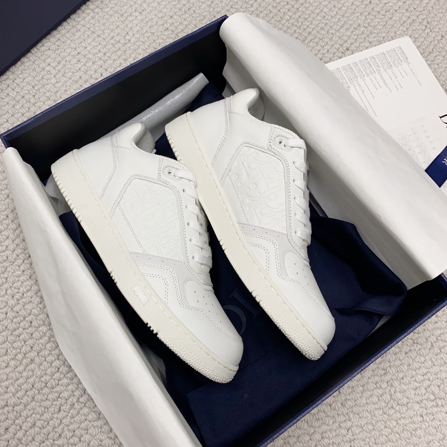 [TOP] Christian Dior  Men's Sneakers - White