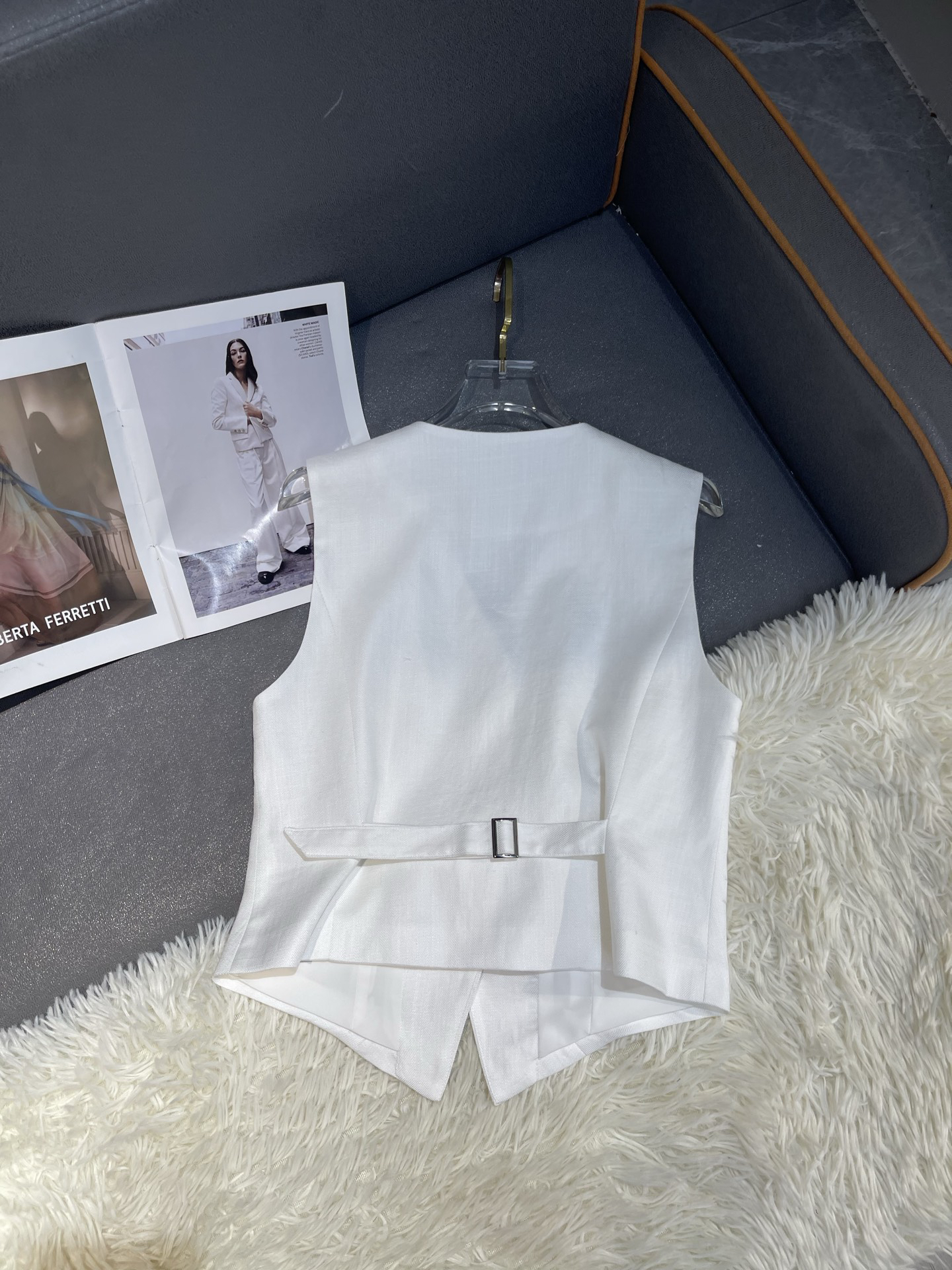 [TOP] Christian Dior  Suit - White