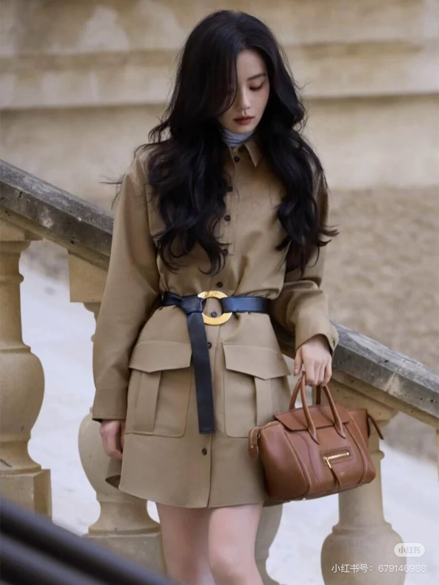 [TOP] CELINE Trench Coat - Khaki