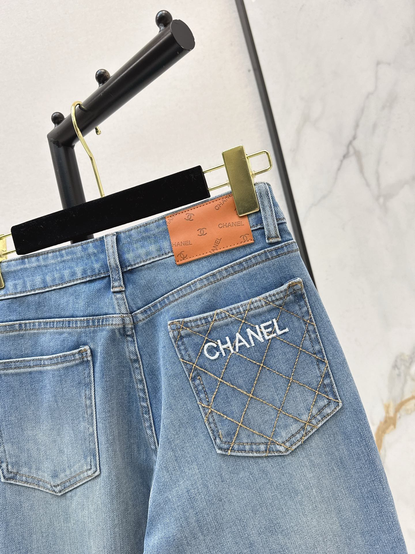 [TOP] CHANEL Jeans - Blue