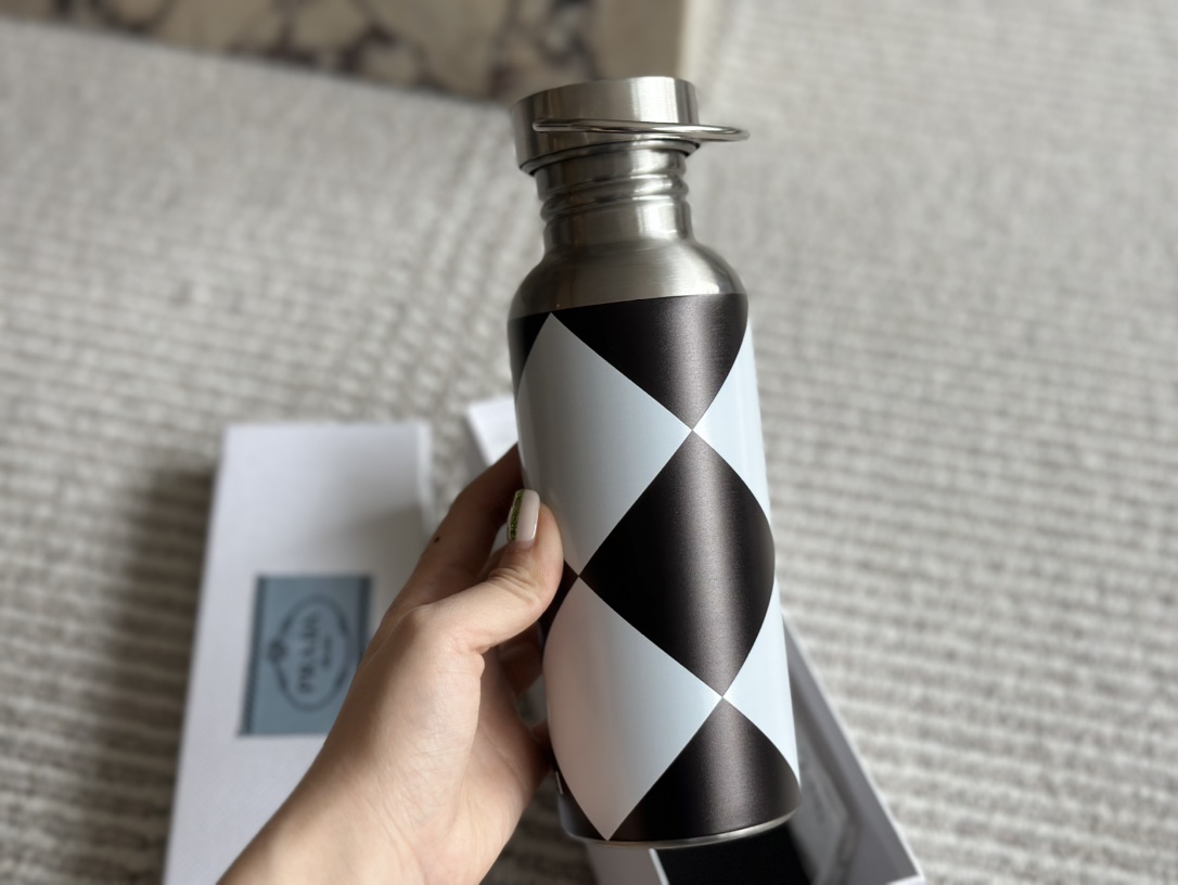 [TOP]Prada Thermos Cup- Sliver