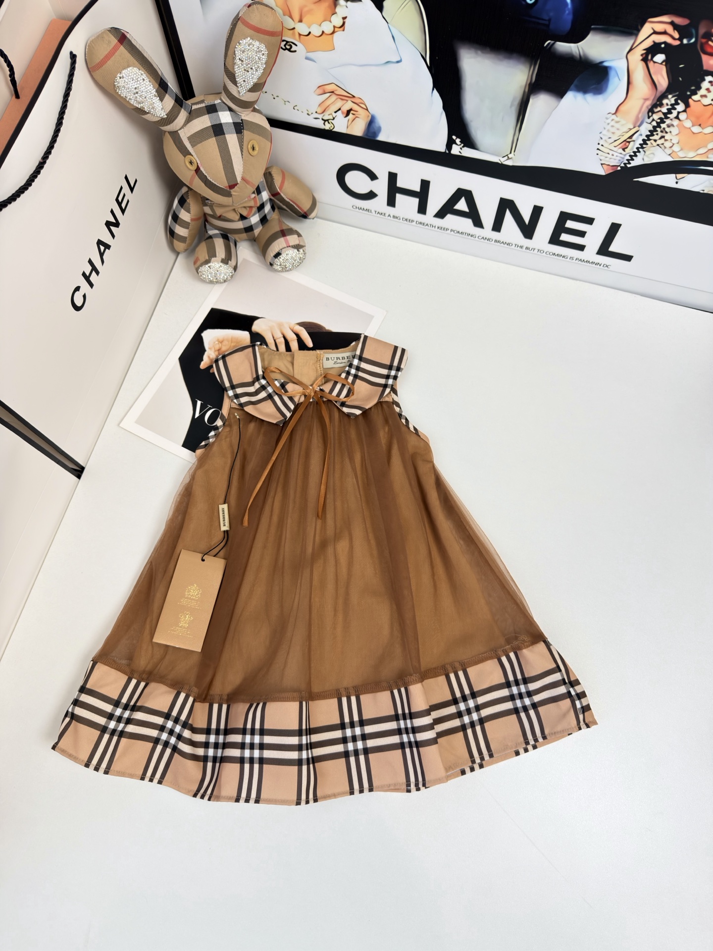 Burberry Girls Vintage Beige Plaid Collar Brown Tulle Sleeveless A-Line Dress Kids Sizes 100-160
