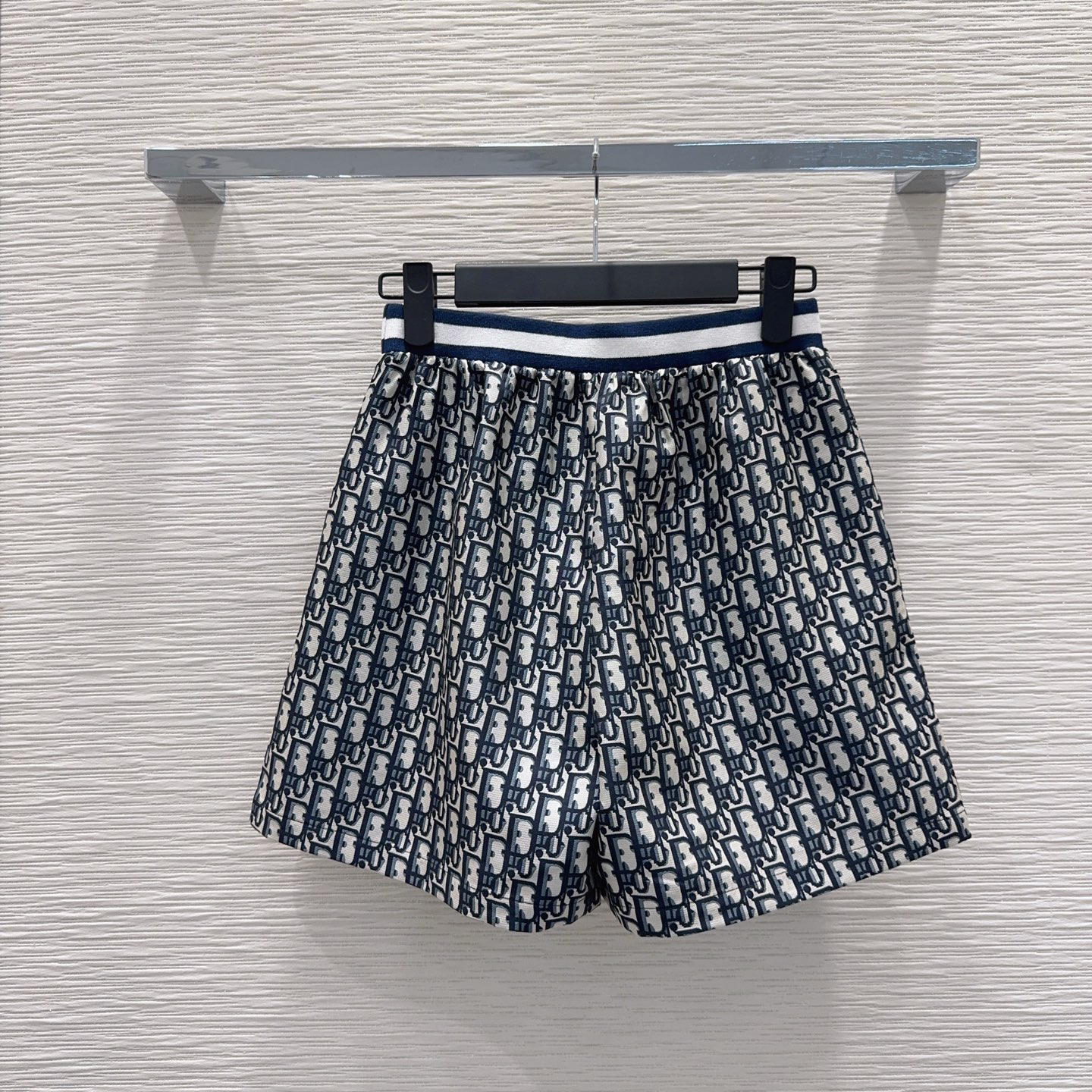 [TOP] Christian Dior T-shirt + Shorts Set - White/Navy Blue