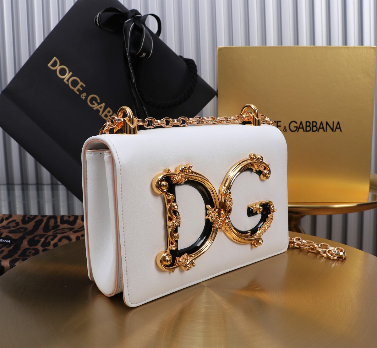 [TOP] Dolce & Gabbana D&G Girls Bag  21x5x13.5 cm - White - 711 Luxury