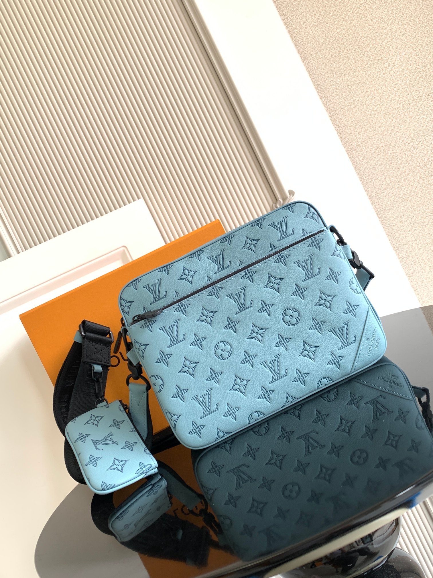 [TOP] Louis Vuitton LV Trio Messenger Bag 25x18.5x7cm - Blue