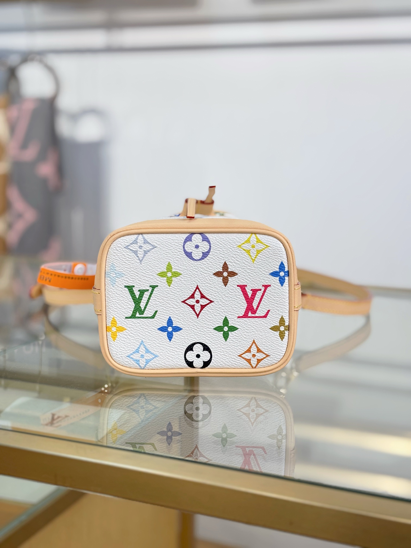 [TOP] Louis Vuitton LV x TM NANO NOÉ Bag Monogram 16x13x10cm - White