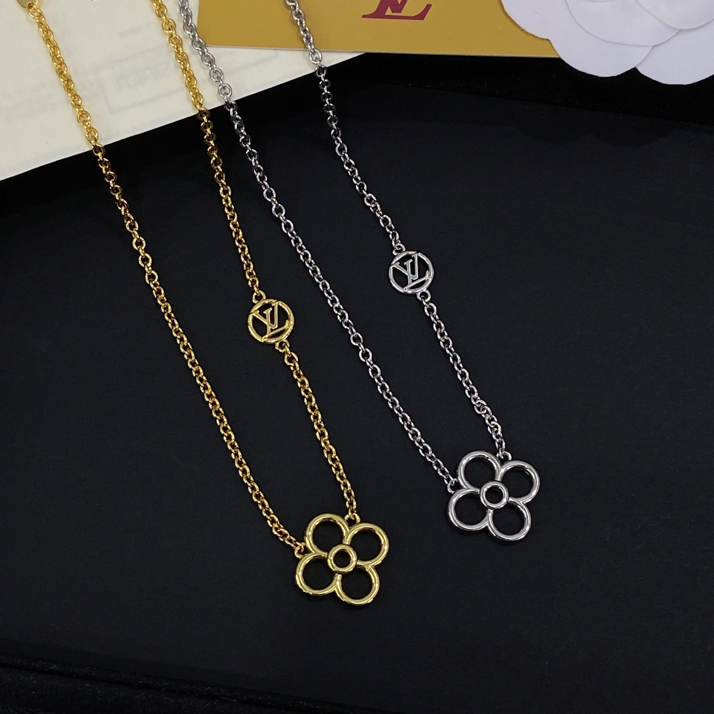 [TOP] Louis Vuitton LV Necklace - 2 Color - 711 Luxury