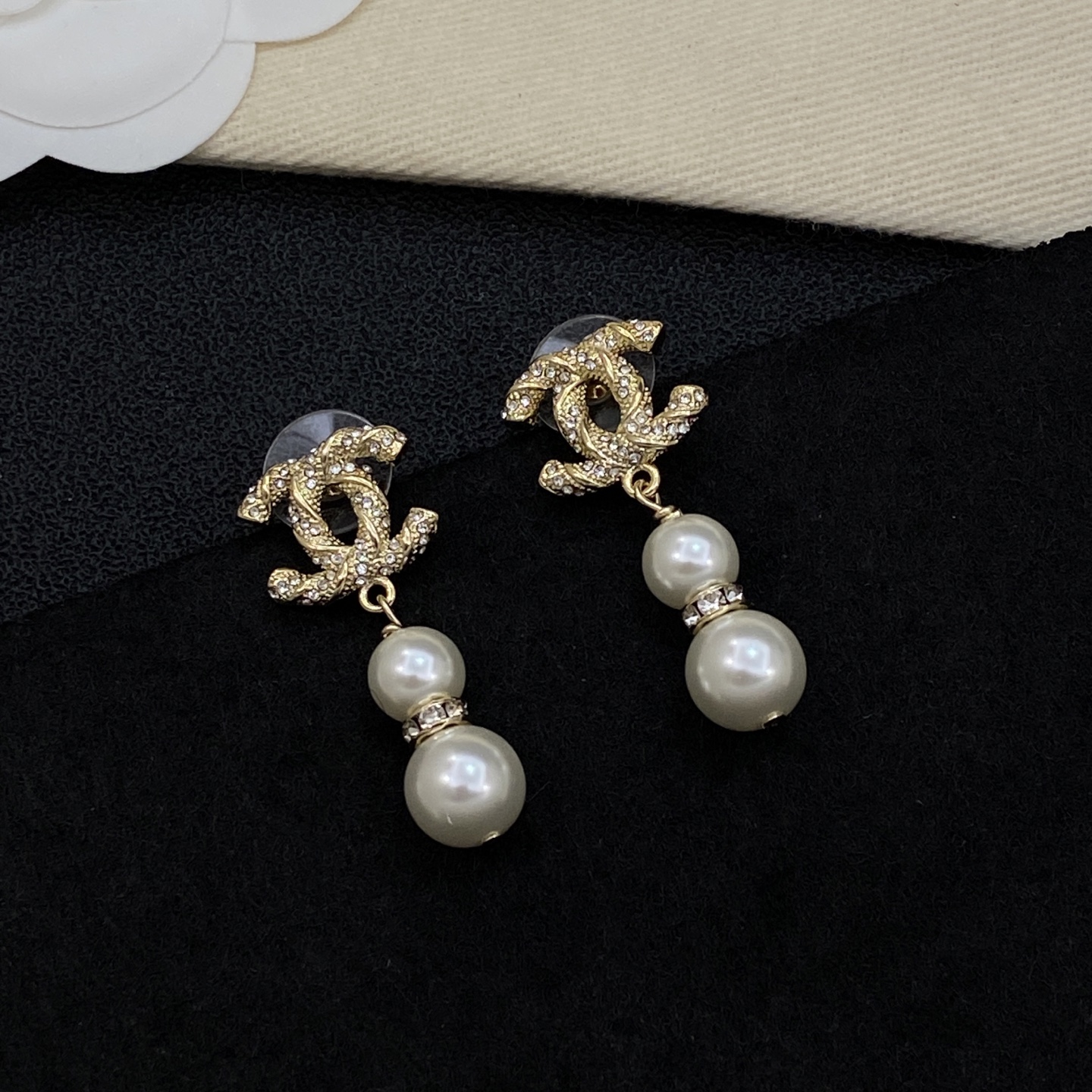 [TOP] CHANEL Earrings - Gold - 711 Luxury