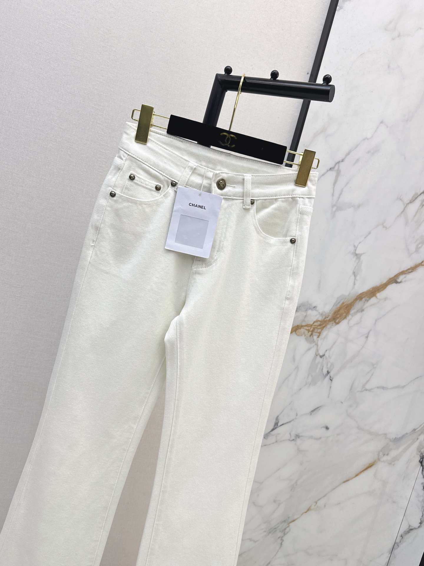[TOP] CHANEL Jeans - White