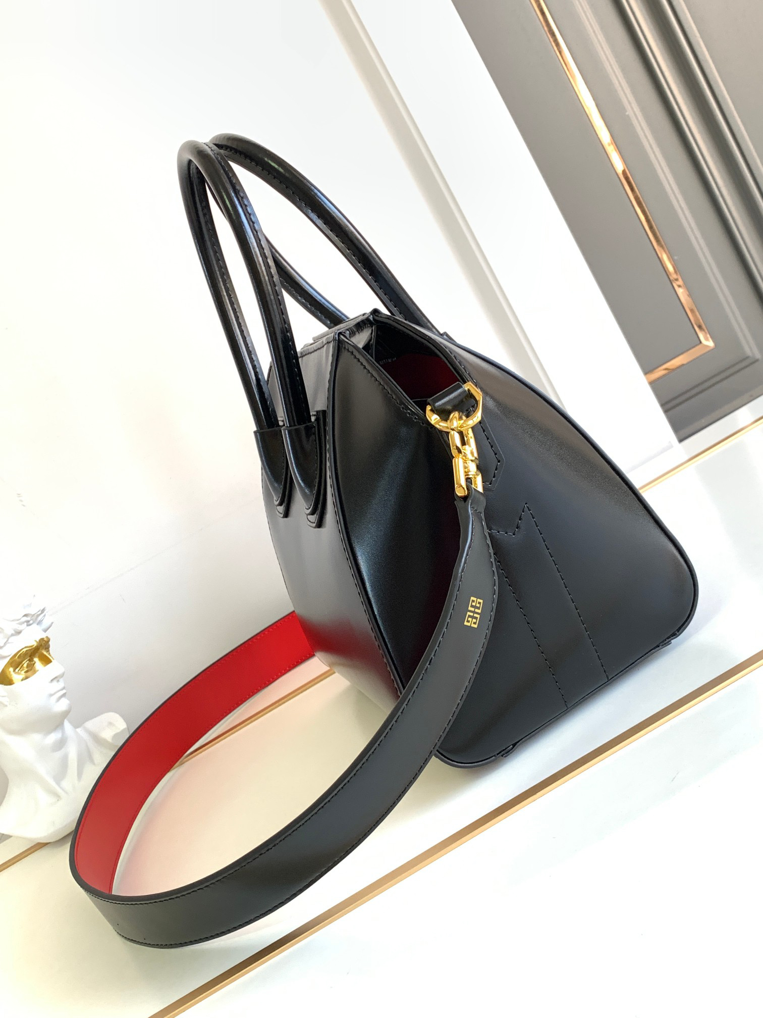 [TOP] GIVENCHY Antigona Tote Bag  - Black