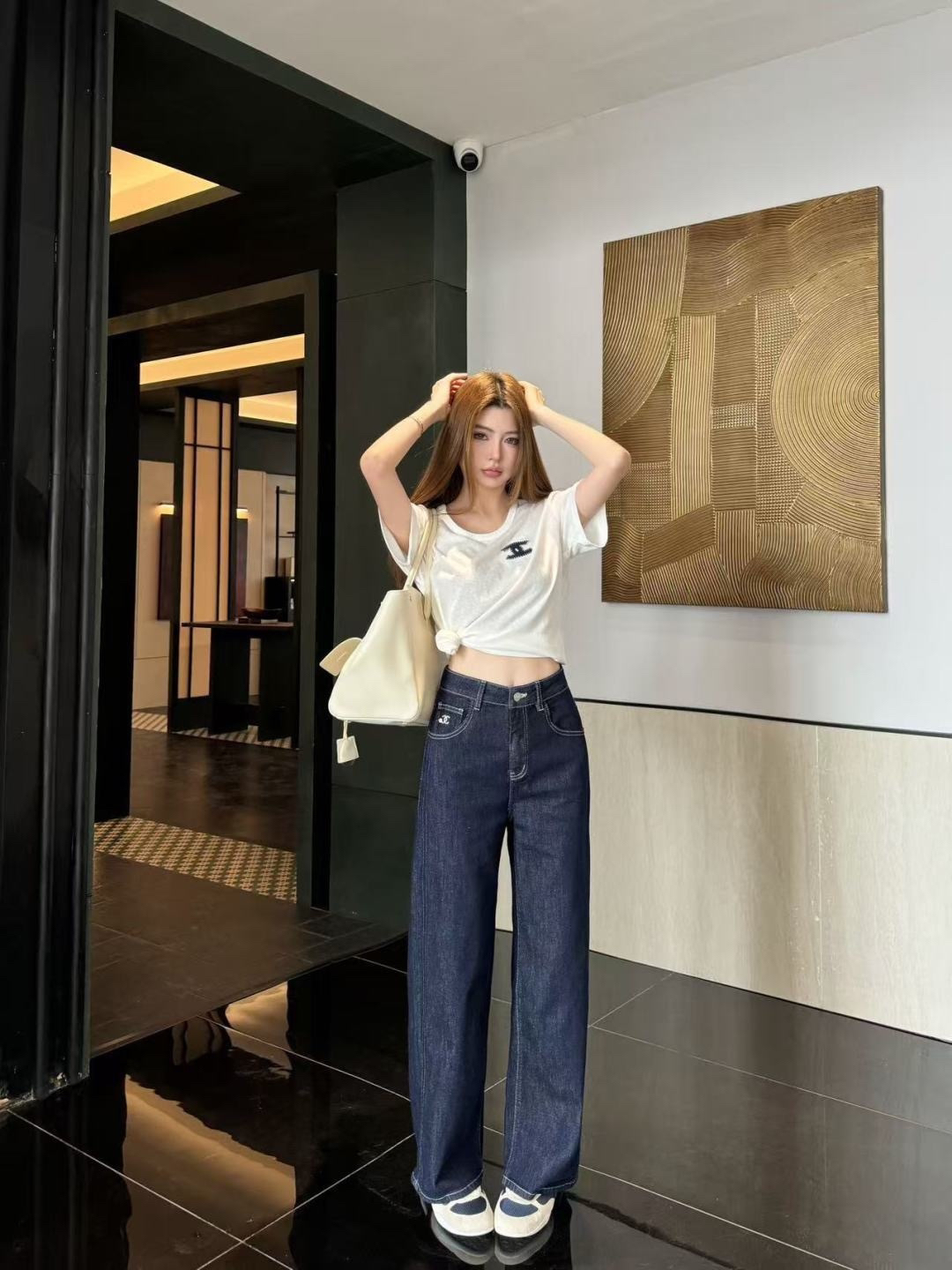 [TOP] CHANEL T-shirt -White