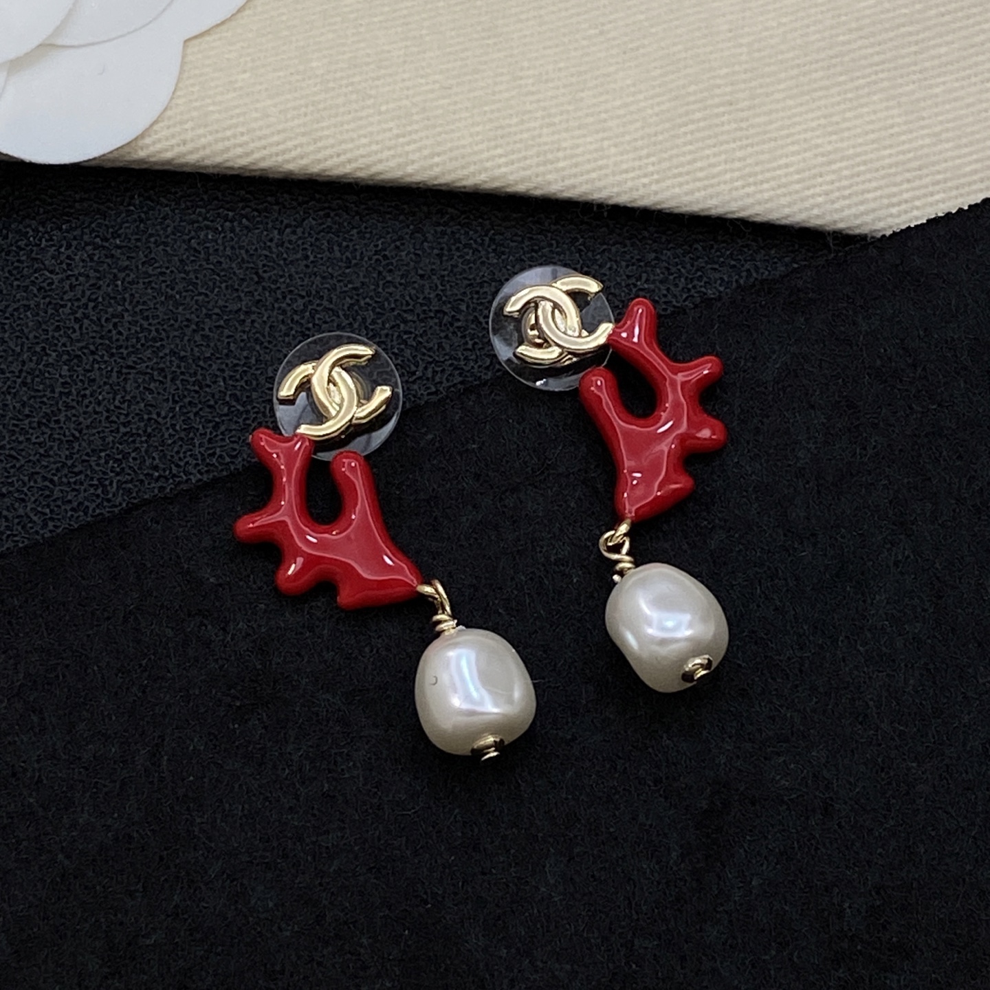 [TOP] CHANEL Earrings - 2 Color - 711 Luxury