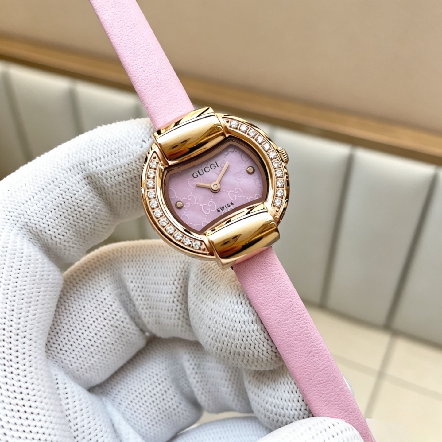 [TOP] GUCCI Watch 25mm - 6 Color - 711 Luxury