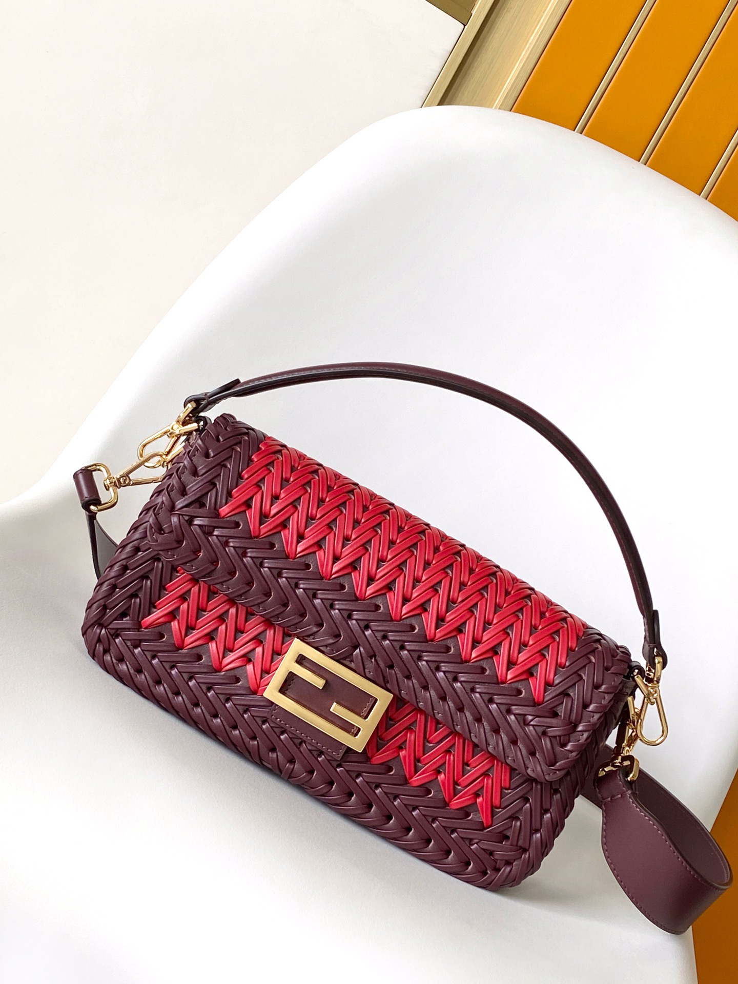 [TOP] FENDI Baguette Bag Cowhide 27-6.5-15cm - Red - 711 Luxury