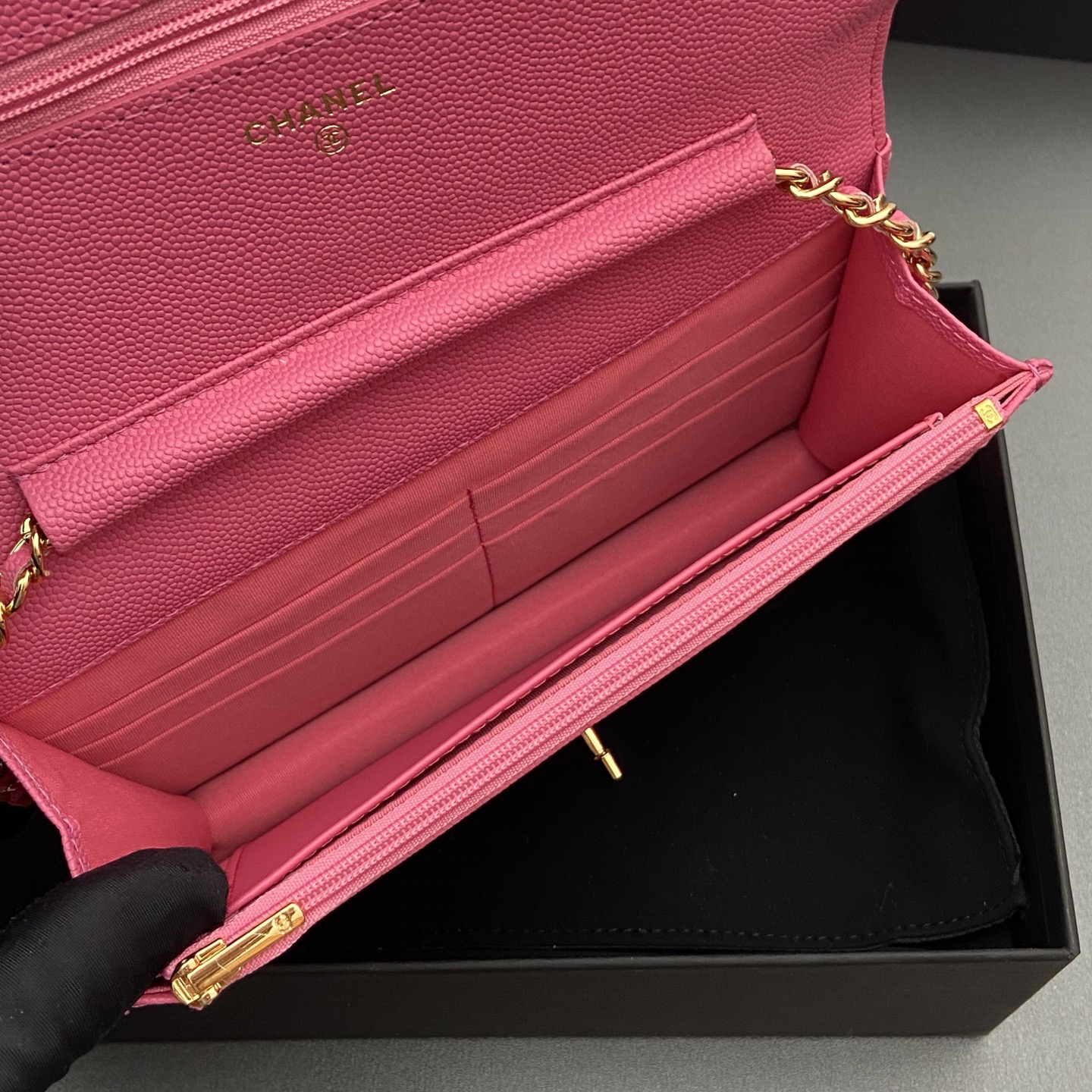 [TOP] CHANEL Woc Bag  20-13-3.5cm - Pink