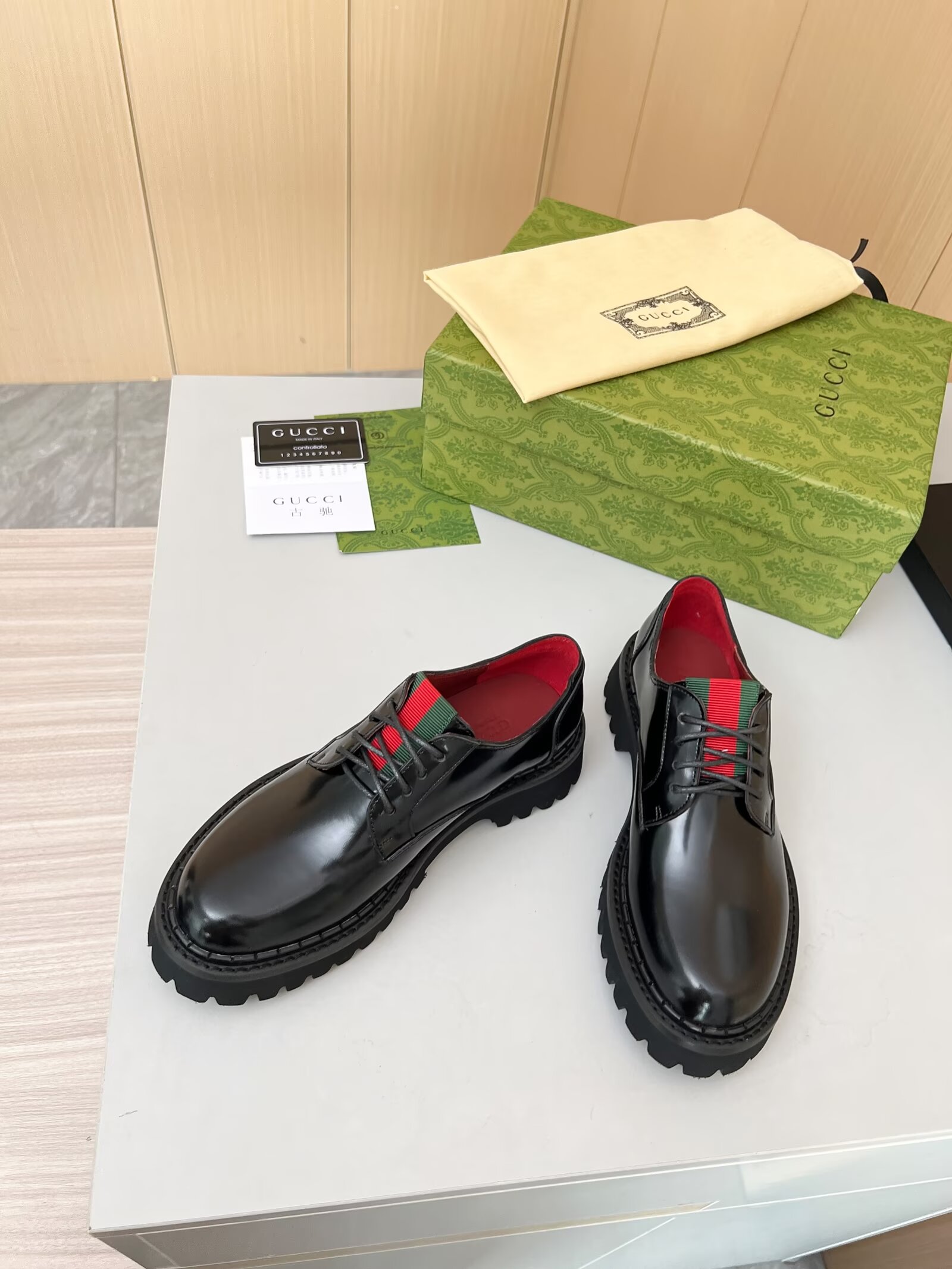 [TOP] GUCCI Loafers - Black - 711 Luxury