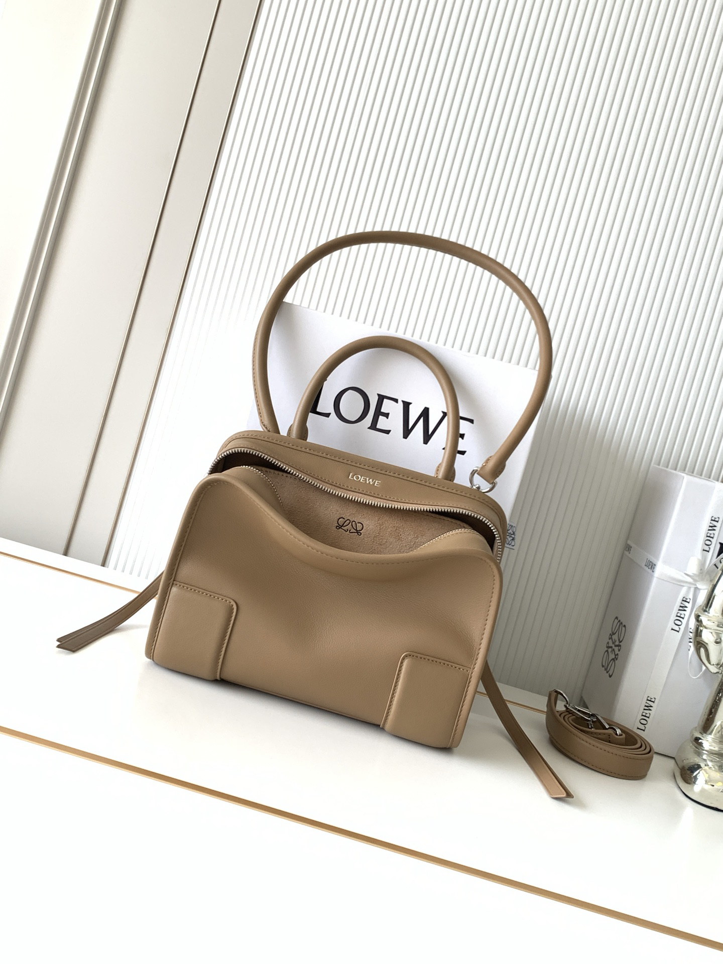 [TOP] LOEWE Amazona 180 Bag 24.5*18.5*10 CM - Mocha - 711 Luxury