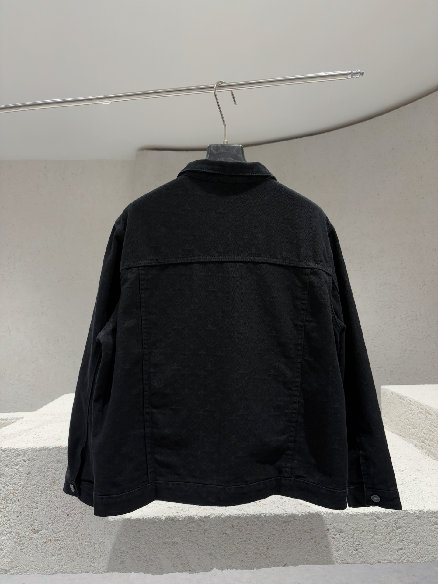 [TOP] Louis Vuitton LV Denim Jacket - Black - 711 Luxury