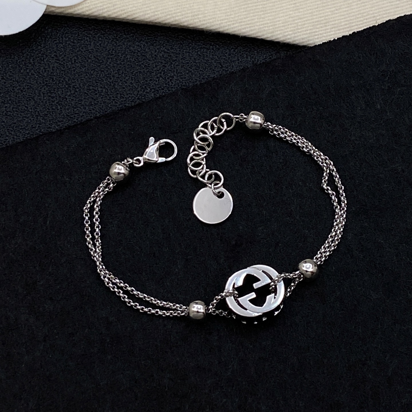 [TOP] GUCCI Bracelet - 2 Colors - 711 Luxury
